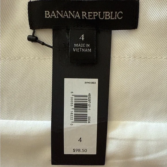 Banana Republic White White Wrap Short Skirt NWT - Picture 3 of 5
